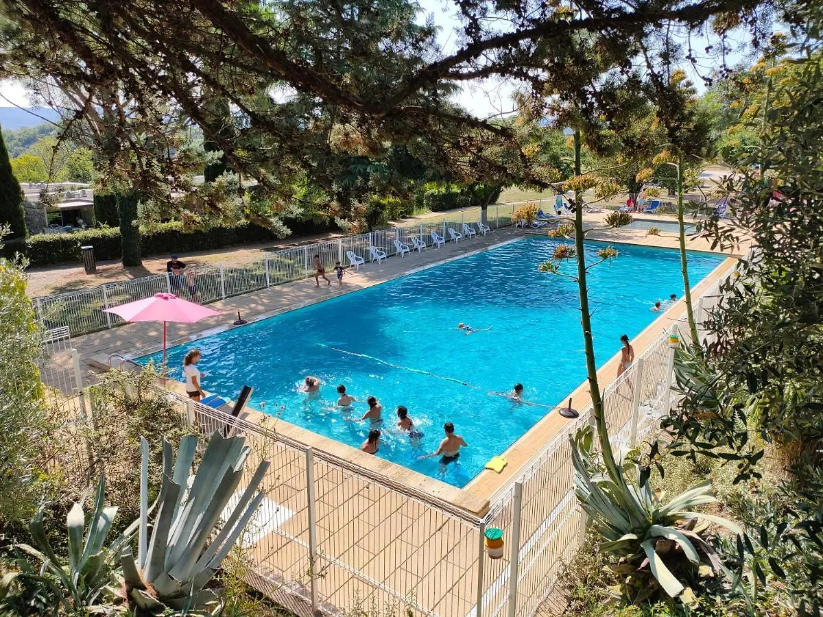 Residence Vacances Bleues Lou Castel Berrias-et-Casteljau Vakantiepark